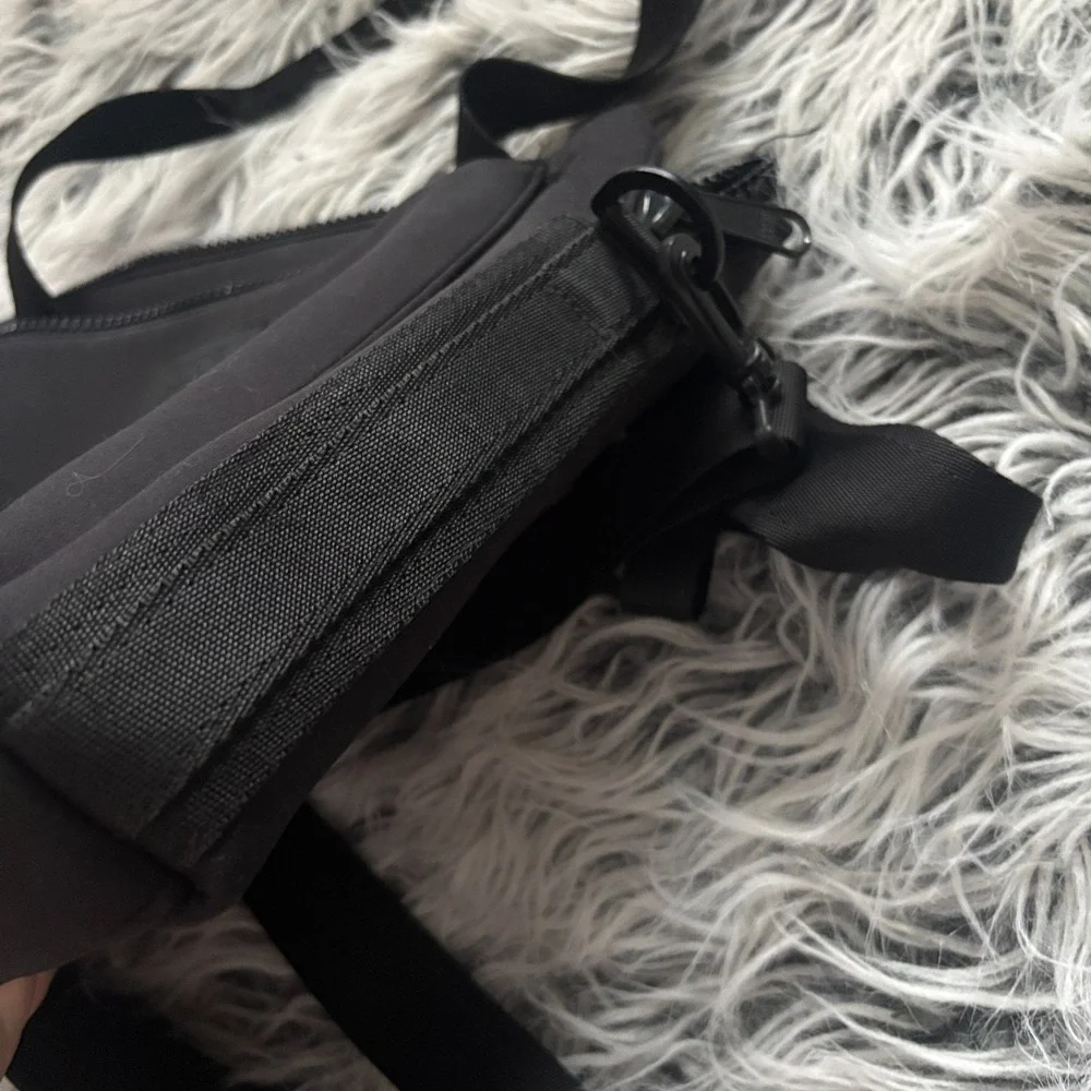 Dagne Dover Medium Ryan Neoprene Laptop Bag Size One‎ 14